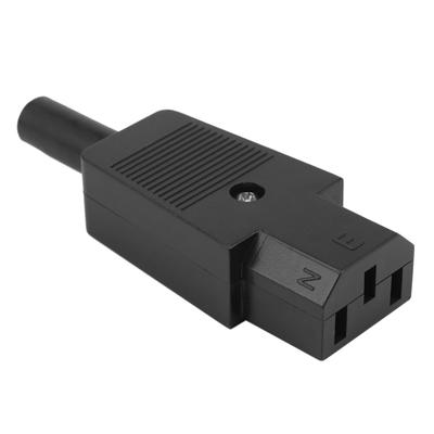 Digitální kabely – Konektory a adaptéry