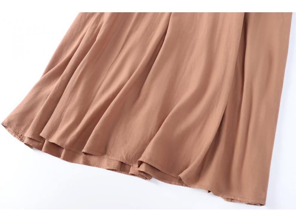 European & American Women's V-Neck Long Street Fashion Dress with Ball Ornament