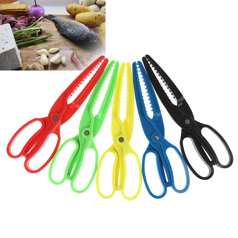 Outdoor Fishing Plastic Clamp Fish Control Non-Slip Sawtooth Controller Lure Fish Hook Clamp Mouth Pliers Lip Grip Tool