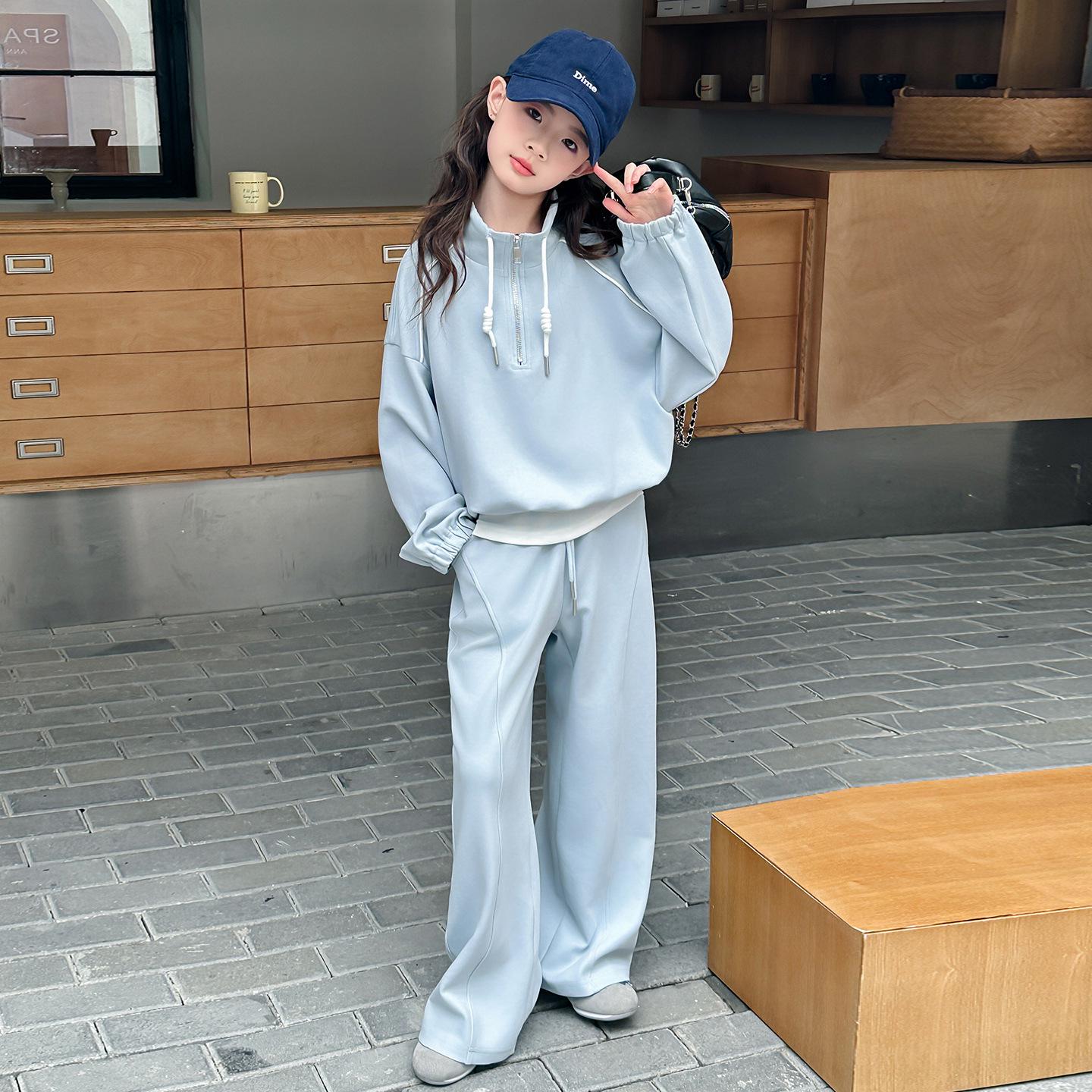 

Girls Autumn 2025 Korean Style Two-Piece Sweatshirt & Pants Set 120cm