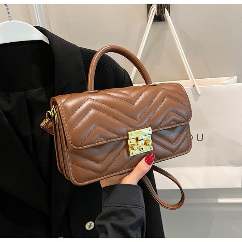 Lekka Luksusowa Tekstura Damska Wysokiej Klasy Czerwona Torba Listonoszka Zimowa Nowa Wersja Koreańska Moda Retro Torebka Popularna Mała Kwadratowa Torba