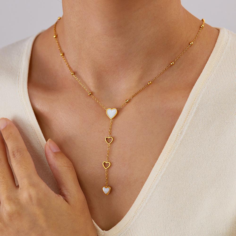 Gold Titanstahl Halskette vielseitige Persönlichkeit und Temperament Muschel Herzförmige Halskette Quaste Schlüsselbein Kette Schmuck für die Mutter