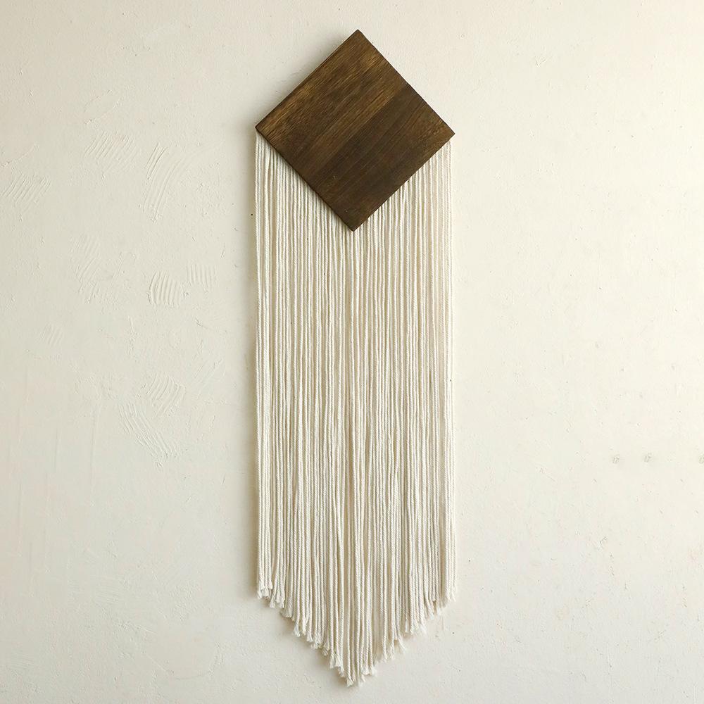 1pcs Handmade Diamond Wooden Board Tassel Wall Hanging Fringe Wall Decor for Living Room Entryway Decoration Tapestry