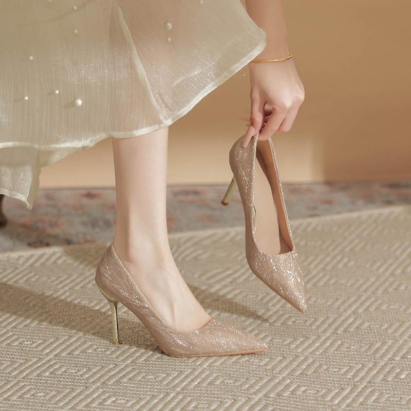 Versatile sequined high heels Xiuhe wedding dress wedding shoes fashion banquet pointed temperament single shoes women