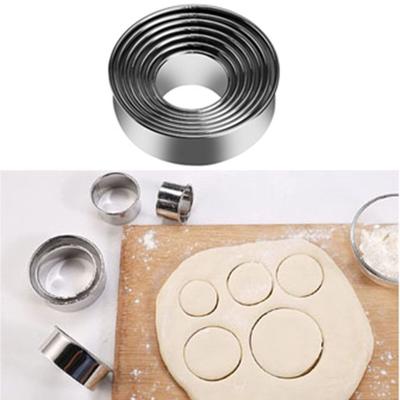 Conjunto de 5 Peças de Moldes para Biscoitos de Aço Inoxidável Tamanhos Graduados Anel Círculo para Confeitaria Assar