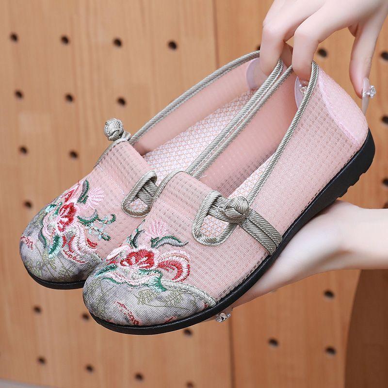 Summer Mesh Breathable Cloth Shoes for Women with Soft Soles Slip Resistant and Comfortable One Foot Embroidered Shoes