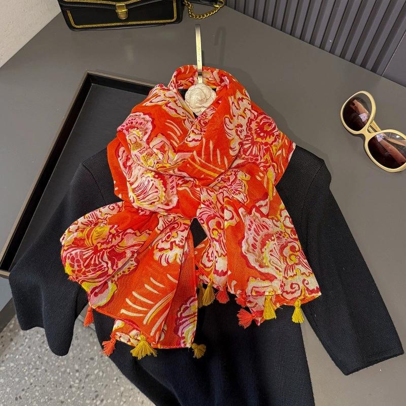 31 Designs Autumn Vintage Floral Tassel Viscose Shawl Scarf Lady High Quality Wrap Pashmina Stole Bufandas Muslim Hijab 180*90Cm