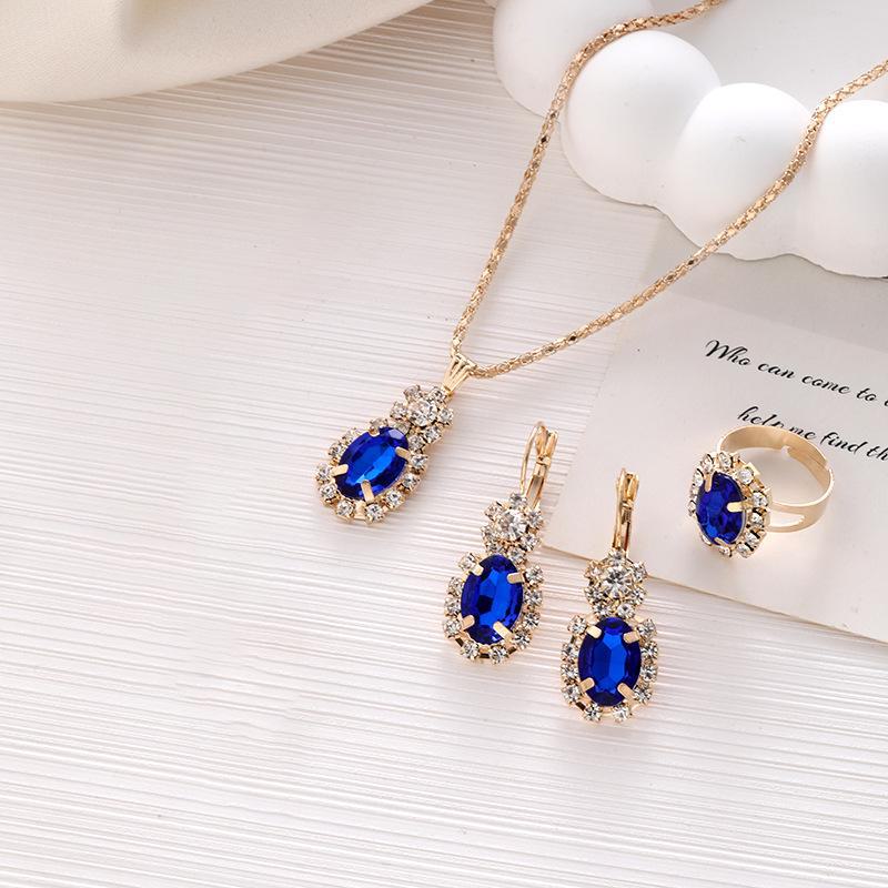 European & American Trendy Diamond Teardrop Jewelry Set: Necklace, Ring, Bracelet, Earrings