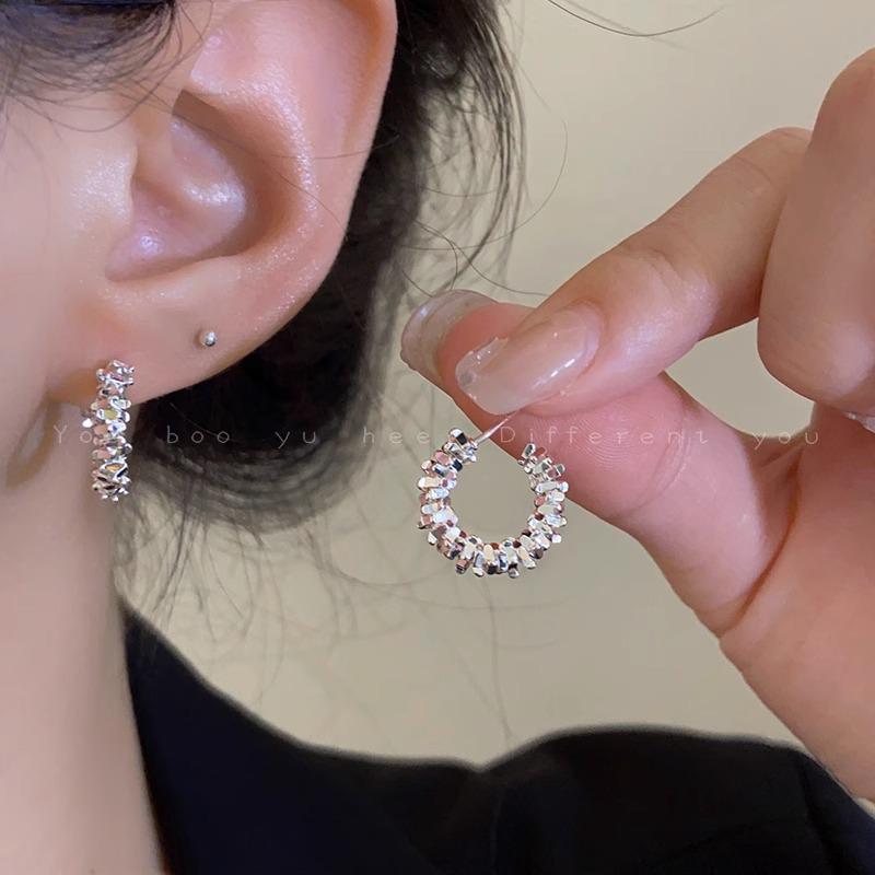 

Silver C-Shaped Broken Earrings for Women - Summer Versatile, Niche Design, Simple Cold Style. 925 Sterling Silver Needle