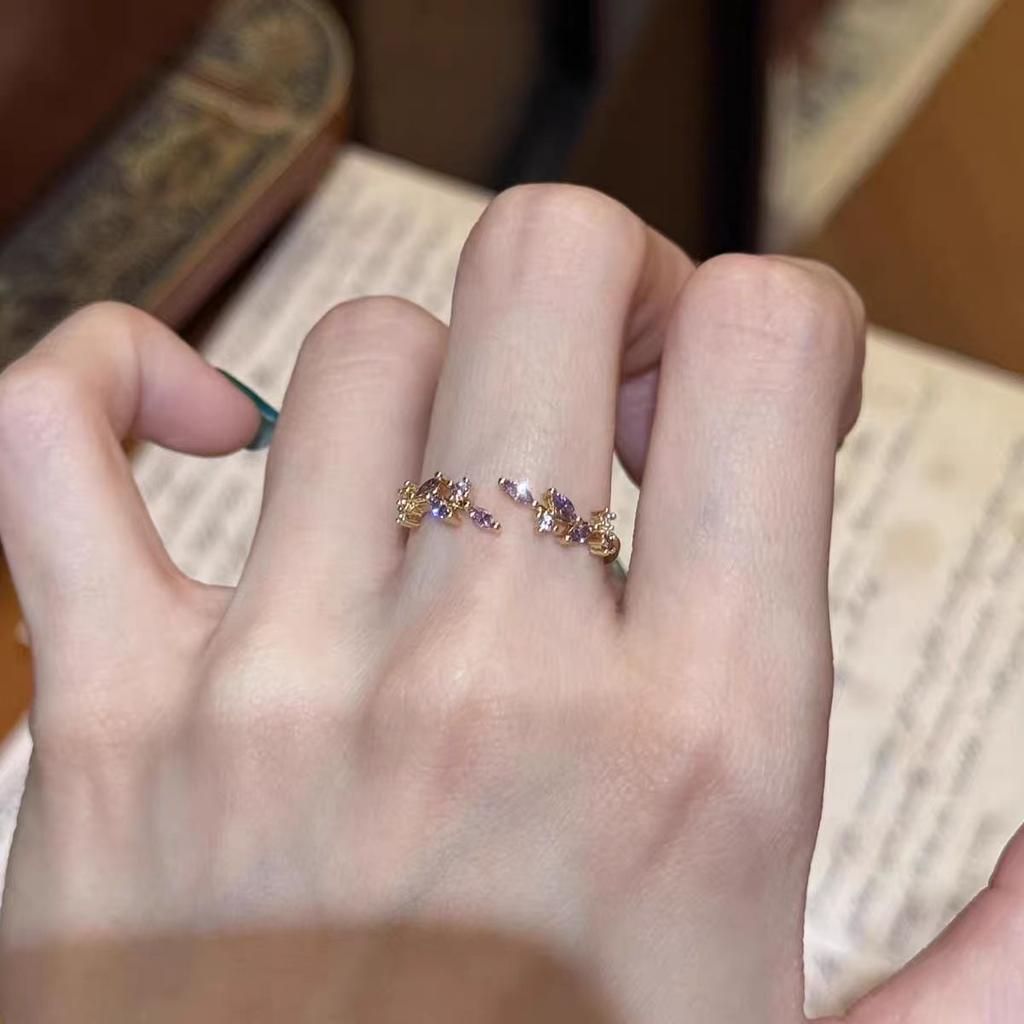 Niche Design Purple Flash Diamond Ring Exquisite Light Luxury Fashion Retro Commuting Versatile Simple Index Finger Ring