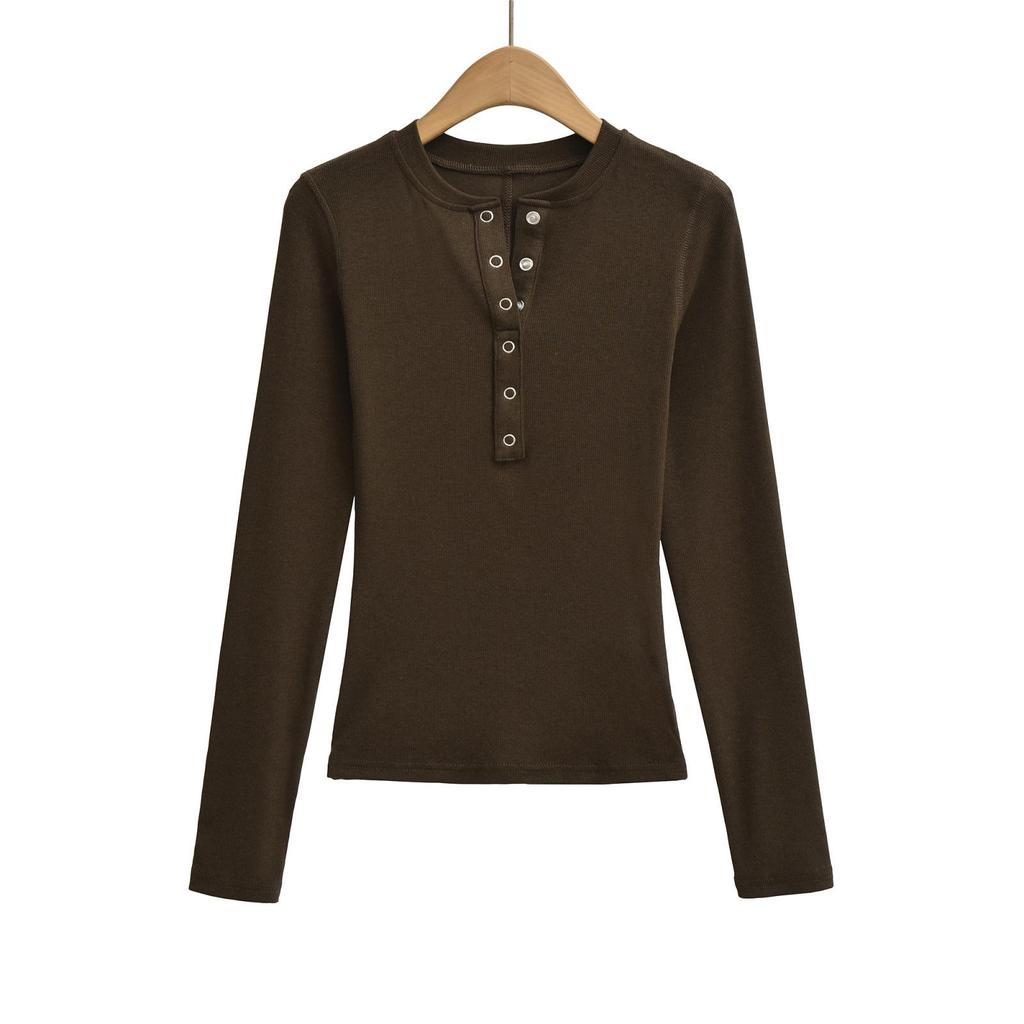 Women's White Slim Fit Henley Collar Long Sleeve T-Shirt – Perfect Waist-Cinching Base Layer for Autumn and Winter.