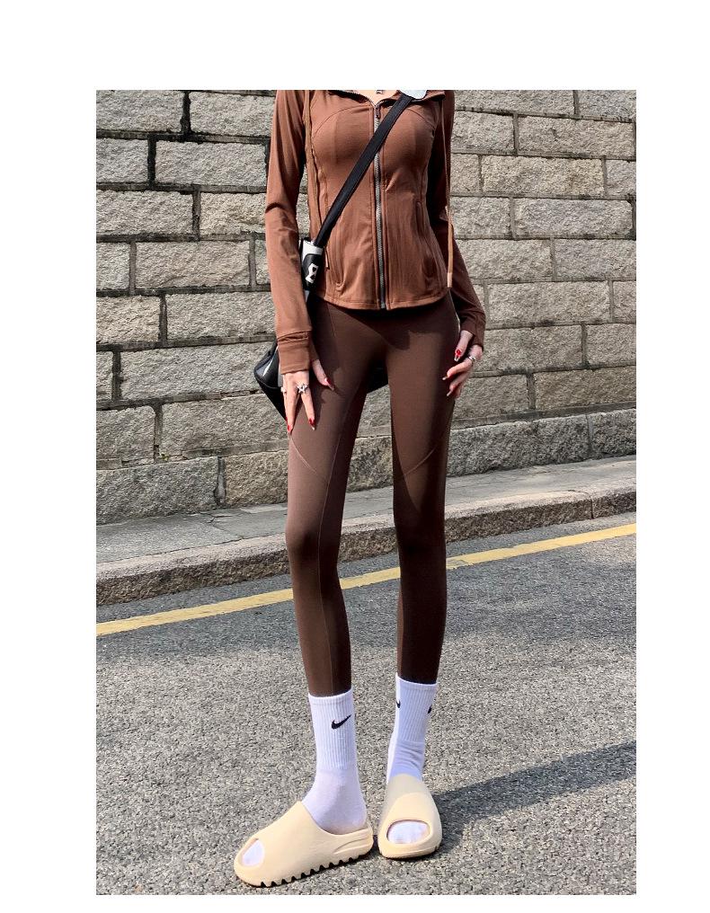 Seamless Nylon Yoga Leggings with Pockets - Lightweight Shark Pants for Spring/Summer