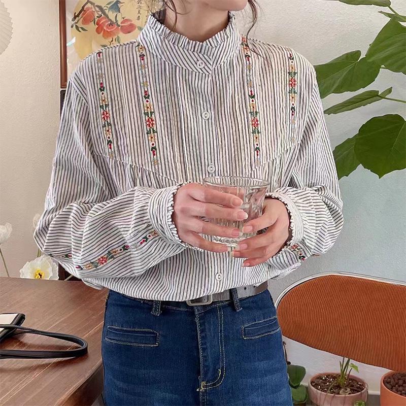 Early Autumn Women's Pastoral Mori Girl Style Embroidered Loose Long Sleeve Flower Bud Collar Top