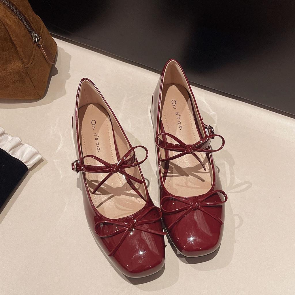 Temperament Round Head Bow Word with Mary Jane Shoes Women's 2025 Spring Light Mouth Thick Heel Single Shoes Silver Small Leather Shoes