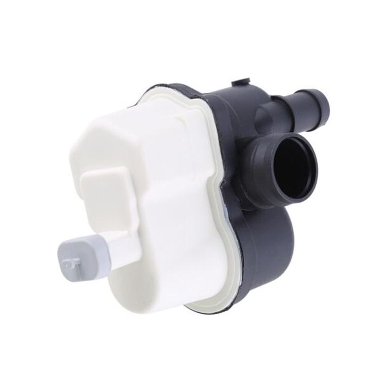 Compatible Fuel Leak Detection Pump for BMW 3 Series, Part Numbers 0261222018 and 16137193479.