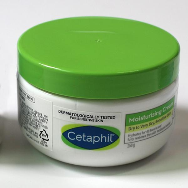 Cetaphil Moisturizing Cream 250g 1 Bottle One thing