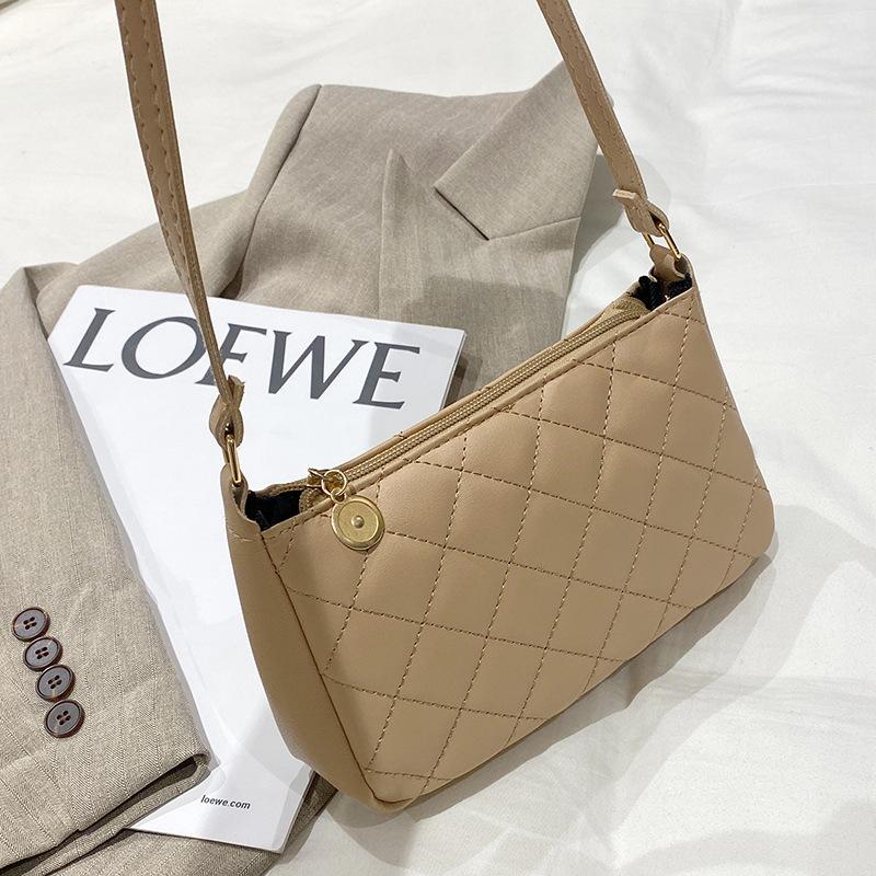 

Classic diamond embroidered shoulder women s bag trendy zipper mobile phone makeup change tote bag абрикосовый