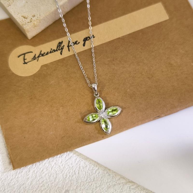 S925 Silver Four-leaf Clover Necklace, Natural Crystal Pendant, Clavicle Chain for Women