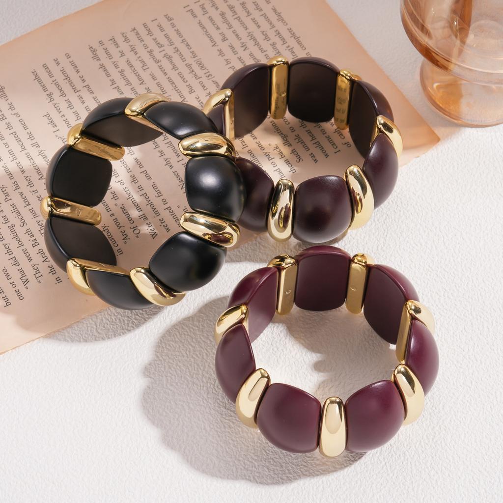 Acrylic geometric round splicing bracelet dark wind personality unique feeling jewelry