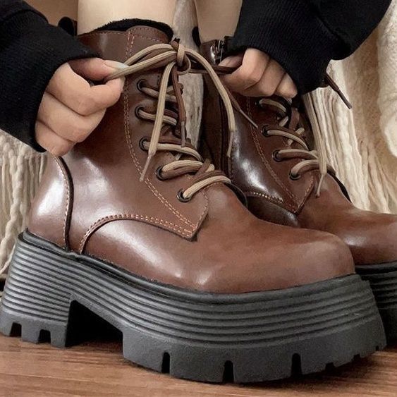 Martin Boots Women's Spring and Autumn Single Boots 2025 New Internet Celebrity Fashion Casual Thick-soled Non-slip Handsome Retro Locomotive Short B