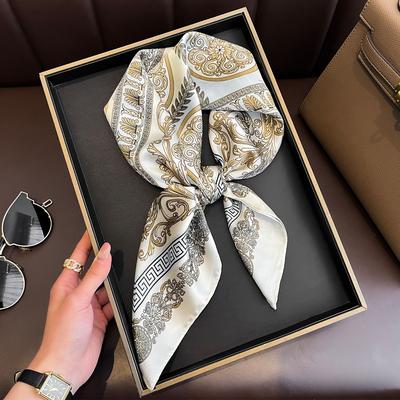 Accessori – Sciarpe e foulard