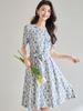 Women's Unique Print High-End Waist-Cinching Slimming Dress - Spring/Summer 2026