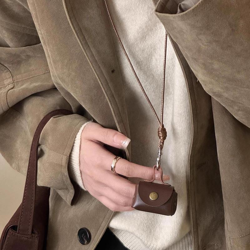 

Coffee Brown Vintage Leather Heart Shape Pendant Necklace for Women s Long Black Rope Sweater Chain Zircon Daily Accessories