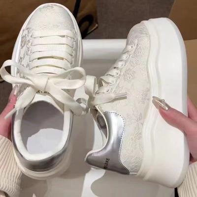 New Chinese Style Ancient Style Printing Embroidery Little White Shoes Women's New Versatile Muffin Platform Casual Shoes Single Shoes Women