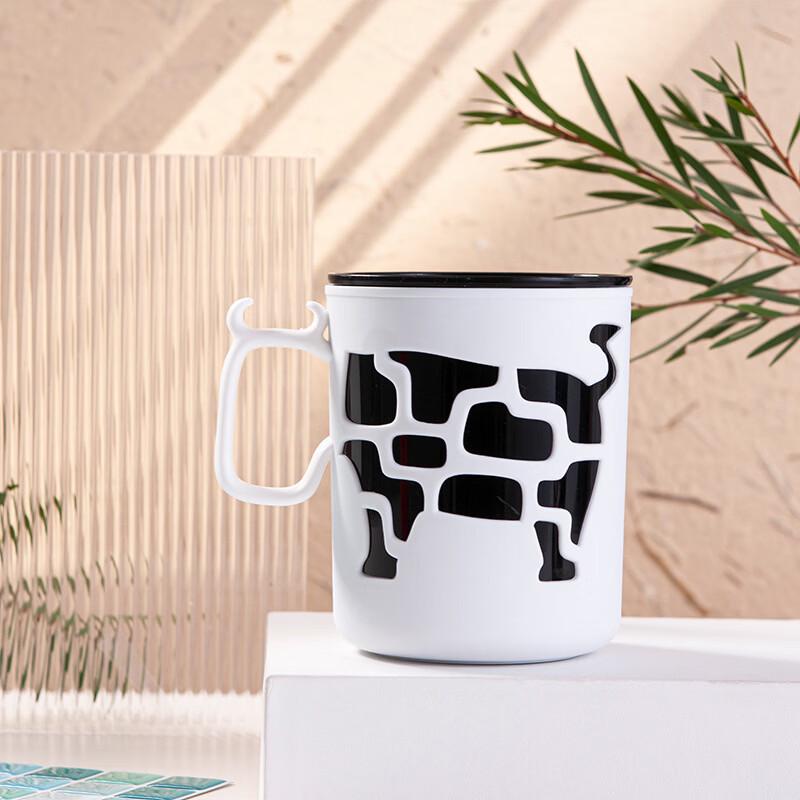 YIXI Creative Cow Glass Mouthwash Cup