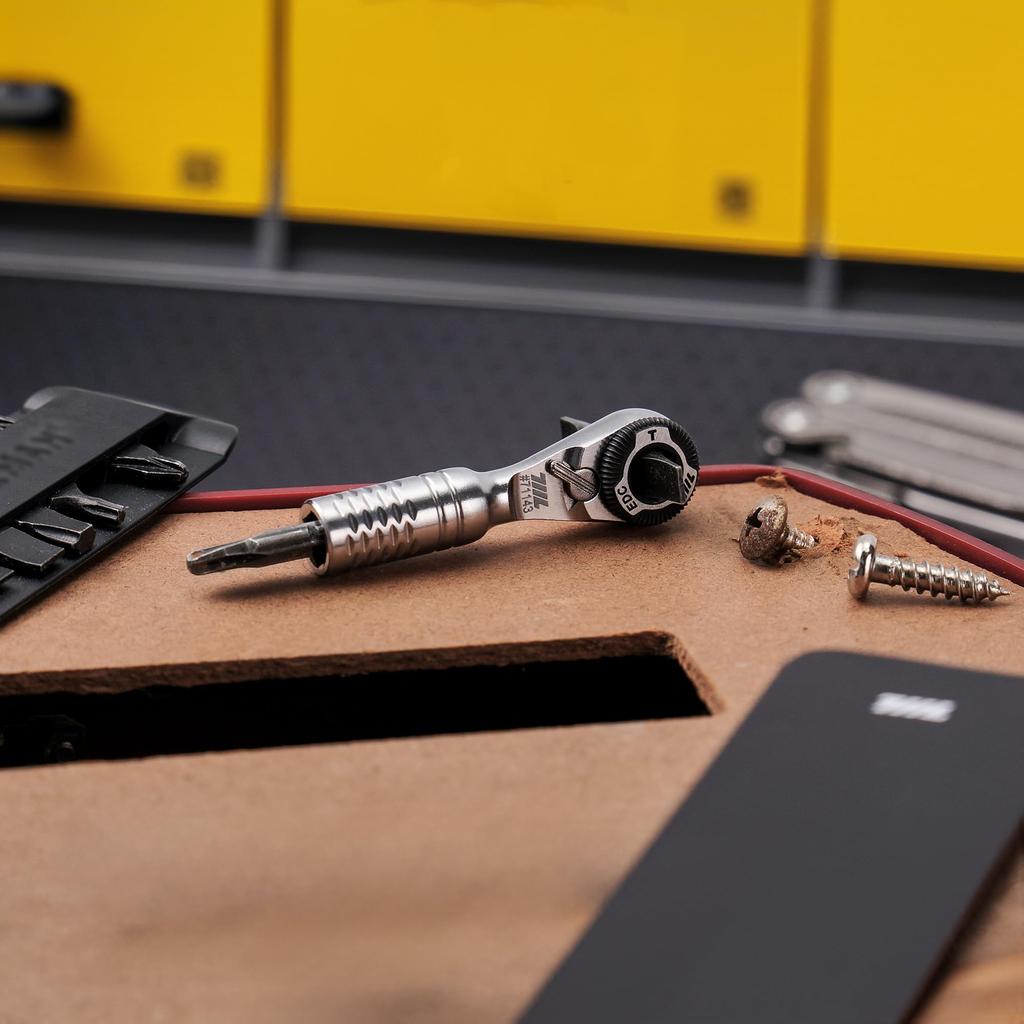 711L Mini Chiave a Cricchetto TG La Più Piccola del Mondo 1/4 di Pollice Chiave a Cricchetto EDC, Acciaio Inossidabile, Compatibile con Punte a Doppia Testa