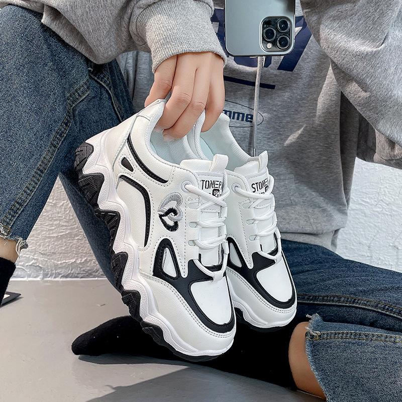 Scarpe da Donna Primavera Nuove Scarpe da Papà Femminili Versione Coreana Sneakers in Pelle con Suola Spessa Scarpe Casual da Studente