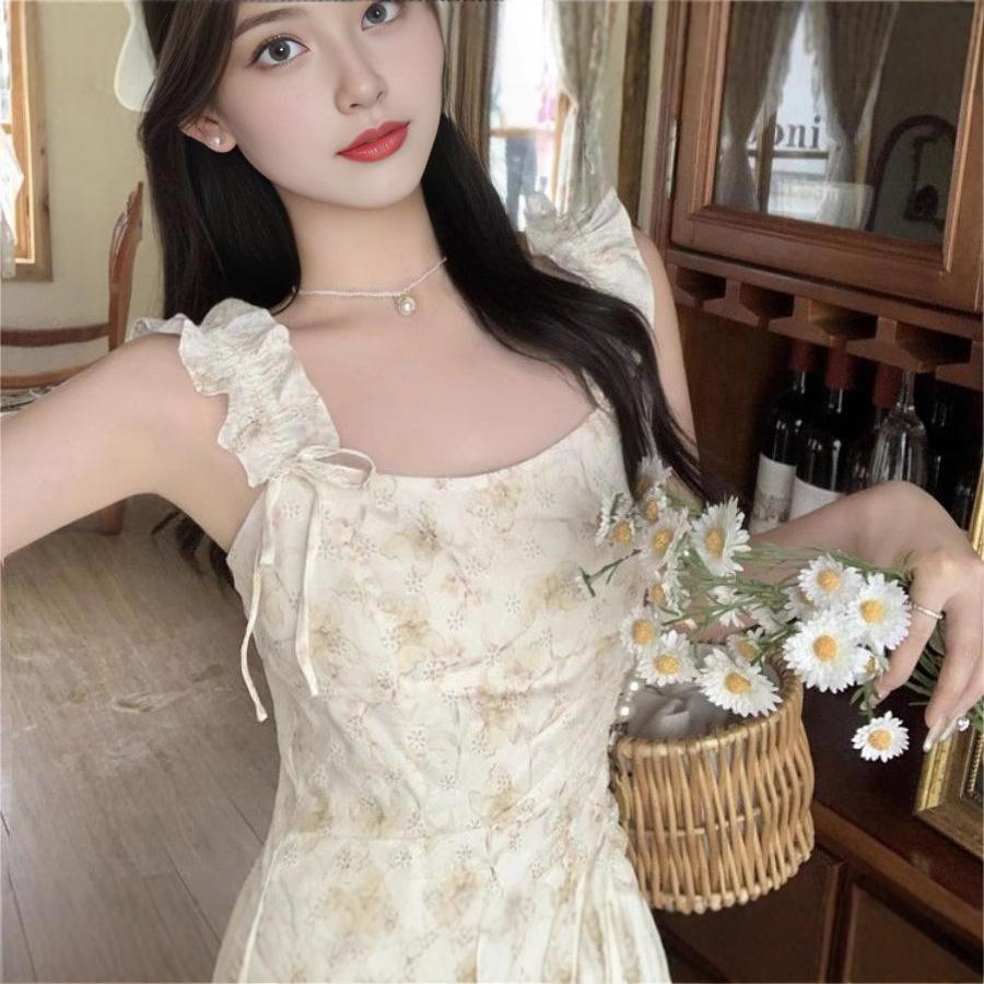 French Temperament Suspender Skirt Summer New Floral Dress Women's Waist Small Looking Thin Suspender Skirt Short Skirt
