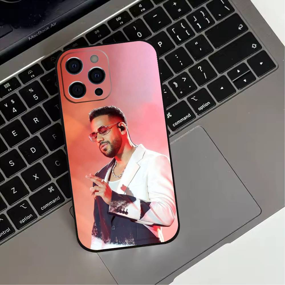 Singer Romeo Santos  Phone Case For iPhone 17,16,15,14,13,12,11 Plus,Pro Max,XS,Soft Silicone Black Cover