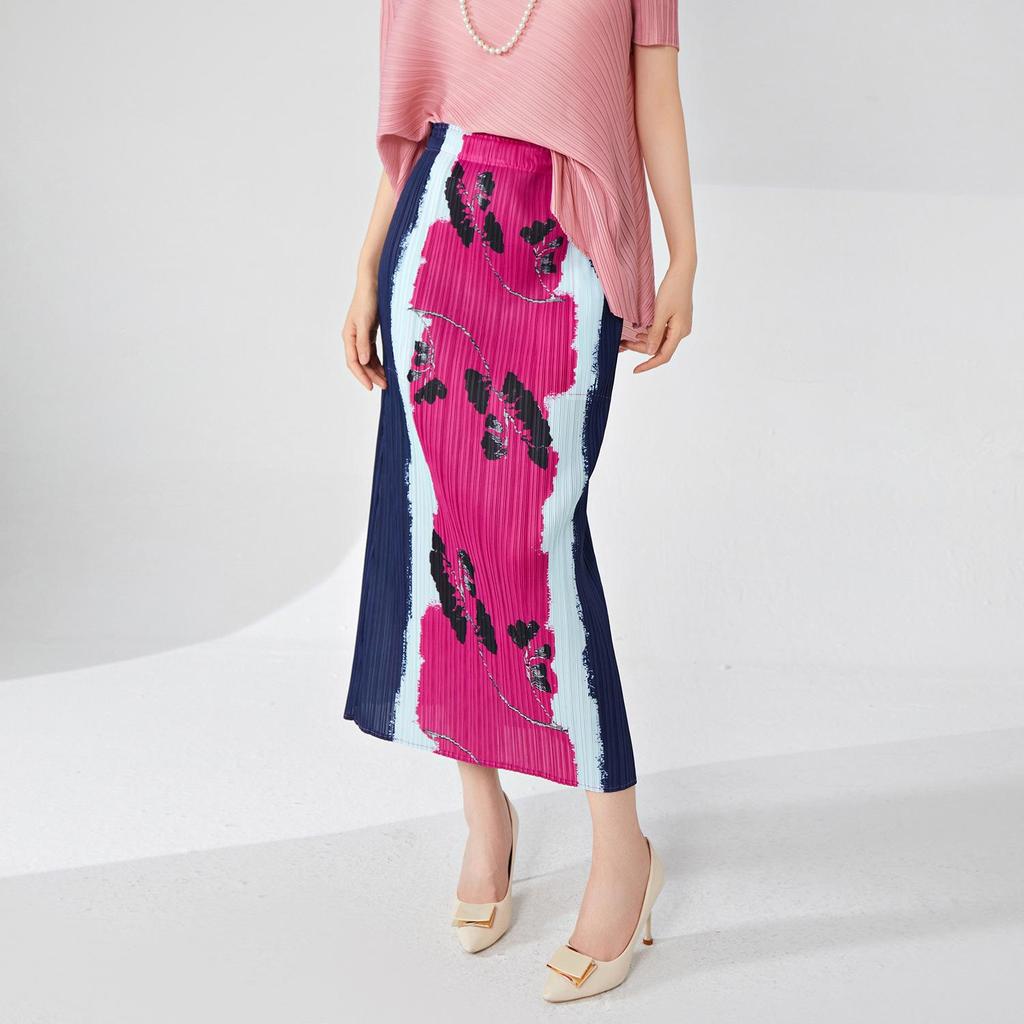 Pleated Print Midi Skirt 2024: High-End Temperament with Back Slit, Versatile Bodycon Design for Women