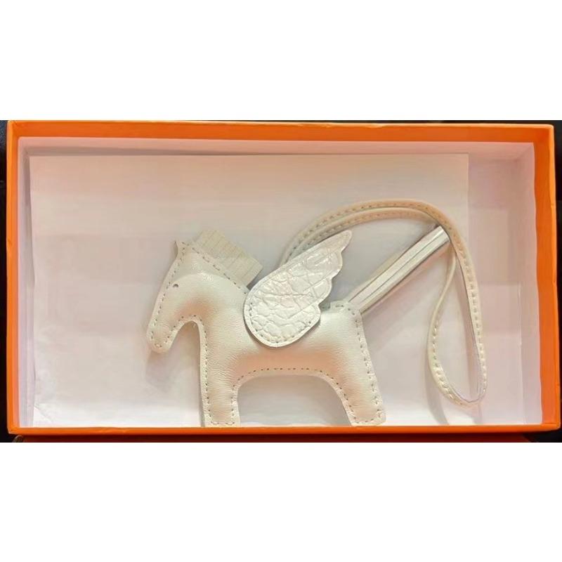 

Leather Pegasus Pendant Material Package, Little Horse Wings, Leather Horse Love Bag Accessory Pendant