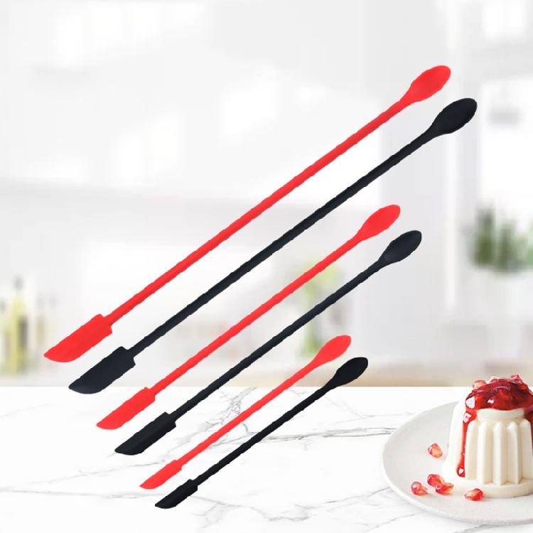 Spatula Makeup Spatula Small Scrapers Spatula Kitchen Jar Gadget Suitable for Kitchen and Beauty