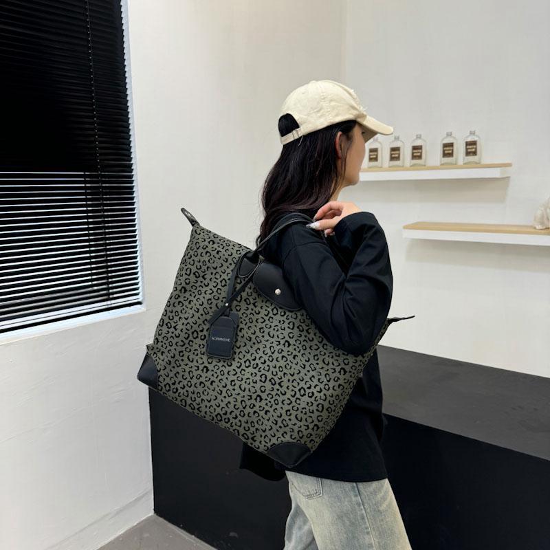 Leopard Print Travel Bag Large Capacity Fashion Handbag Crossbody Business Travel Storage Bag Sports Fitness Bag