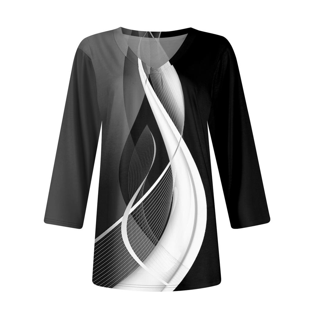 Women's V-neck Gradient Print Three-quarter Sleeve Fashion Top