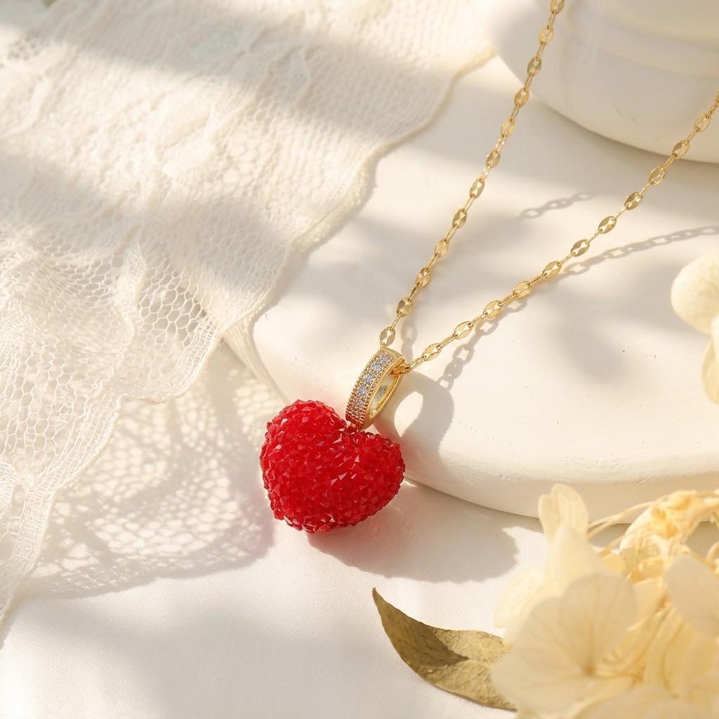 European Style Heart Zirconia Necklace for Women - Creative and Versatile Clavicle Chain Jewelry