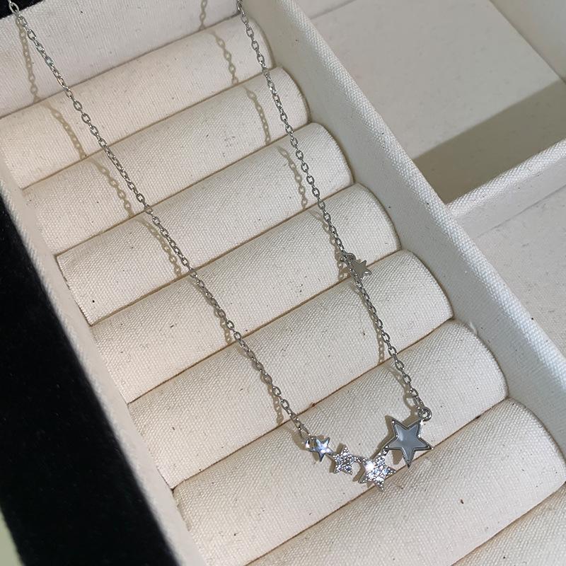 Retro Heart-shaped Bow Pendant Necklace for Women, New Chinese-style Zen-inspired Feather Peace Pendant