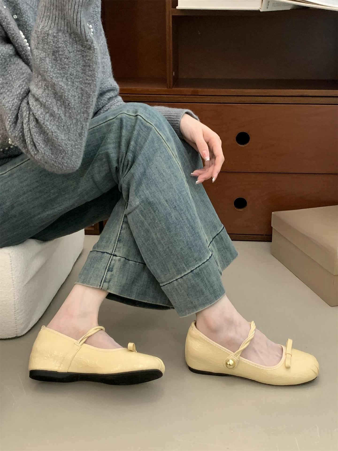 

Внутренние ретро-туфли, женские туфли, новая весна 2025 года, французские черные туфли Мэри Джейн для поездок на работу, маленькие кожаные туфли 40 жёлтый