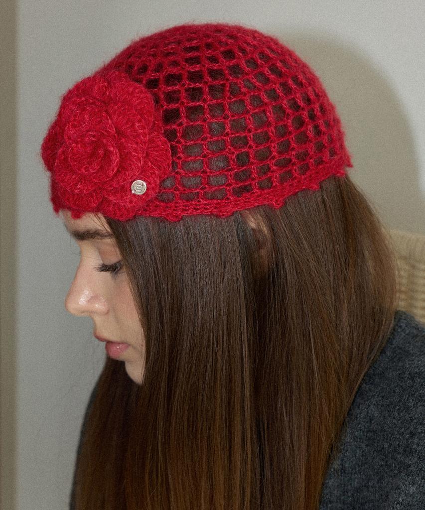 Seullouseulloulli Camellia Handmade Crochet Mohair Knit Punching Short Beanie _ Red