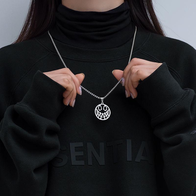 Colier Hip-Hop Trendy din Oțel Titan pentru Bărbați - Fashionabil, Versatil și Accesoriu Emoțional pentru Cuplu.