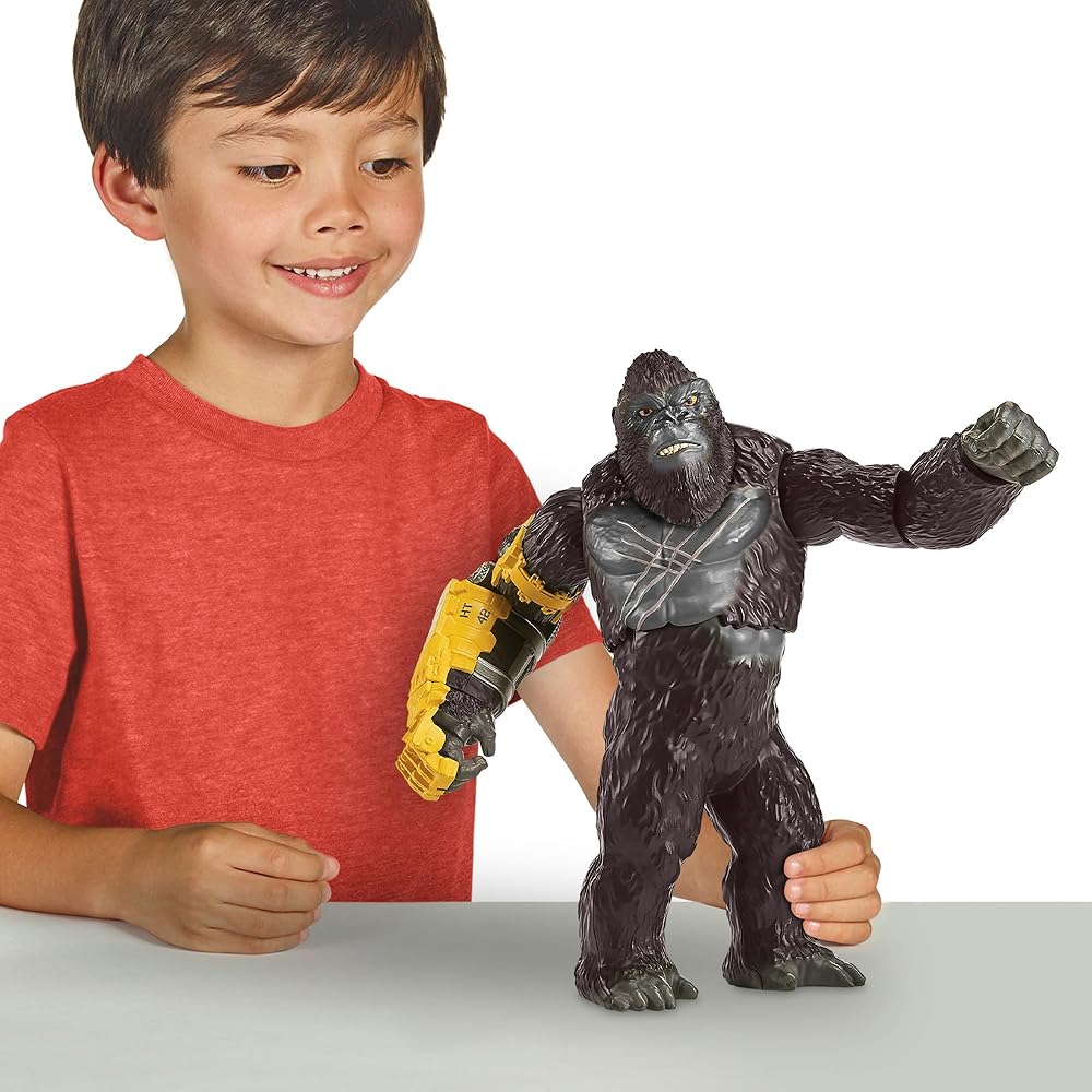 MonsterVerse Godzilla x Kong 11 Inch Giant Kong Roll N Battle Punch Action Figure