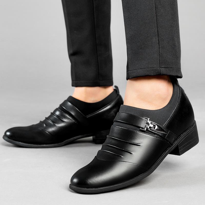 Fashion 2025 Classic Dress  Slip on Black Leather for Plus Size Point Toe Business Casual Men Formal Shoes for Wedding