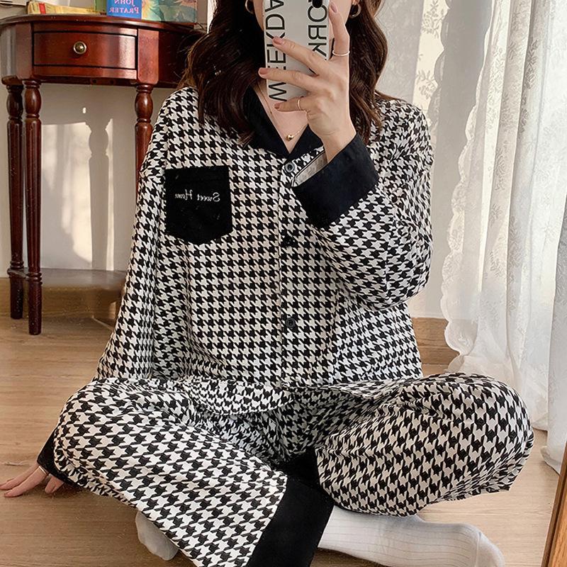 Plaid Long Sleeve Pajama Set with Pants – Spring & Autumn Style, Comfortable Home or Dorm Wear, Suitable for Outdoor Use