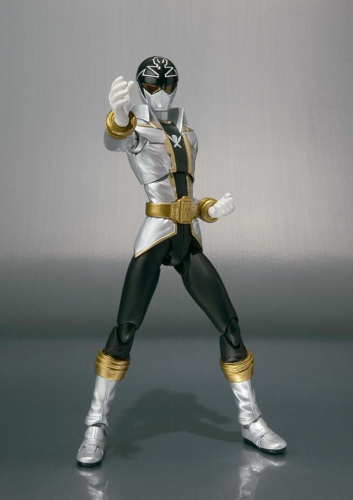 TAMASHII NATIONS Gokai Silver S.H.Figuarts