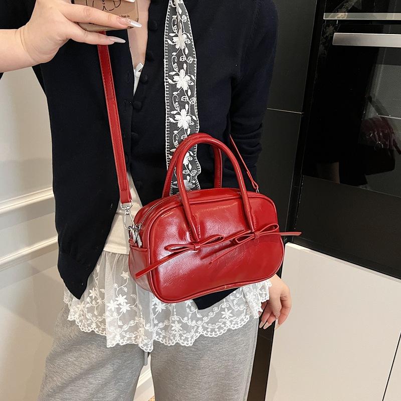 Popular Small Bags Women's New Summer Fashion Messenger Bags Portable Pillow Bags