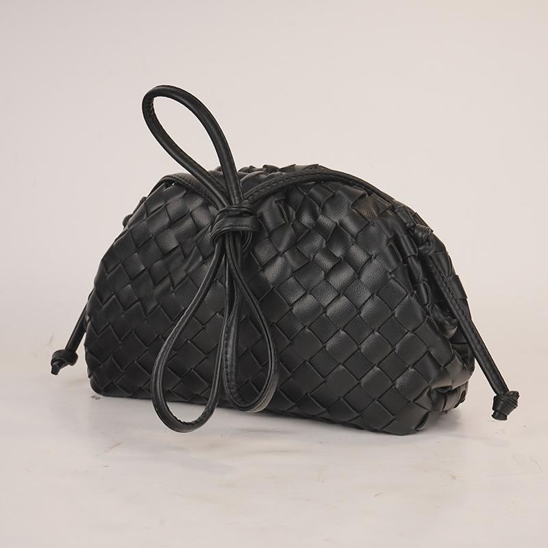New Woven Women's Bags Spring and Summer Versatile Cloud Bags Trendy Dumpling Bags Underarm Bags