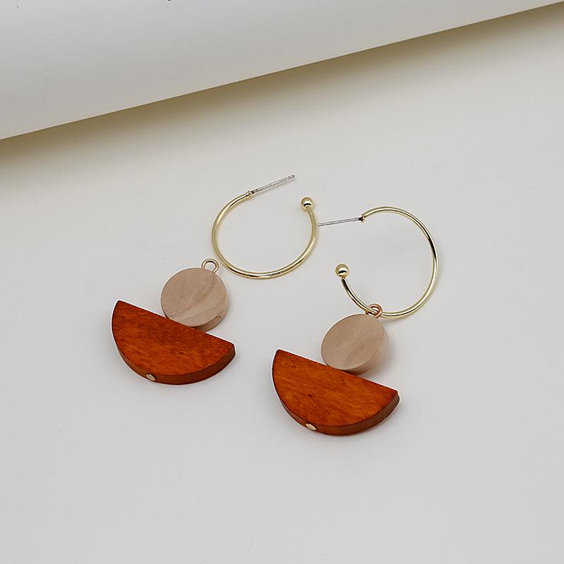 Silver Needle Fashion C-Hoop Tassel Earrings with Wood & Metal for Women